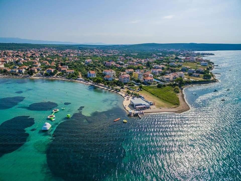 Apartmani Tajana Sukošan Eksteriør bilde